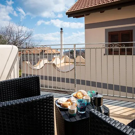 Hébergement de vacances Palazzo San Giovanni - Near Path Of The Gods *